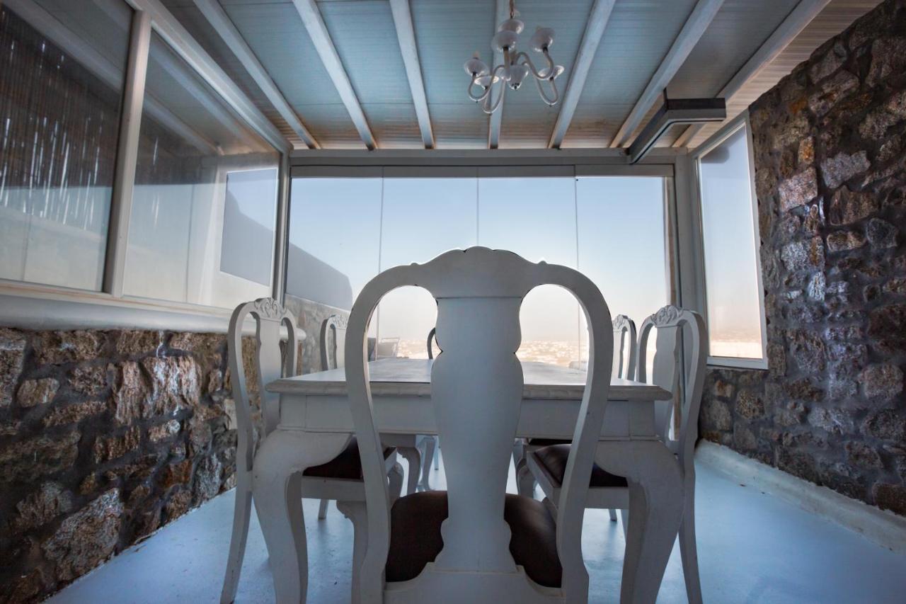 Admiralty House * Agios Ioannis Diakoftis